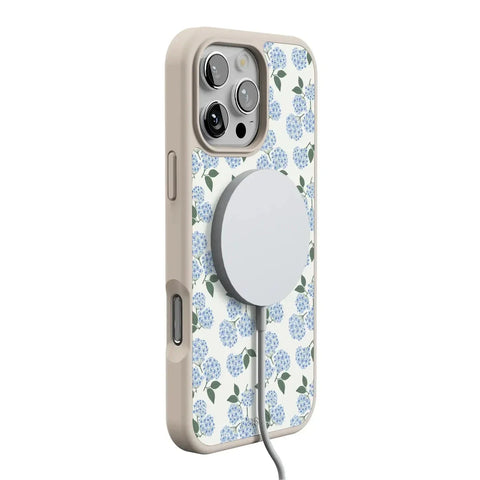 Nantucket Cottage | Blue Hydrangea Case