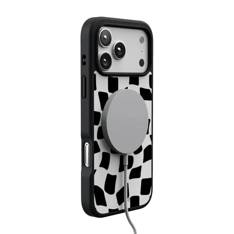 Funky Checkerboard | High Contrast Design Case