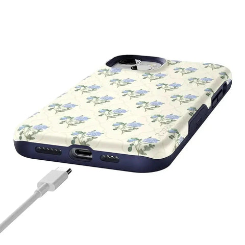 Vintage Garden | Blue Hydrangea Case