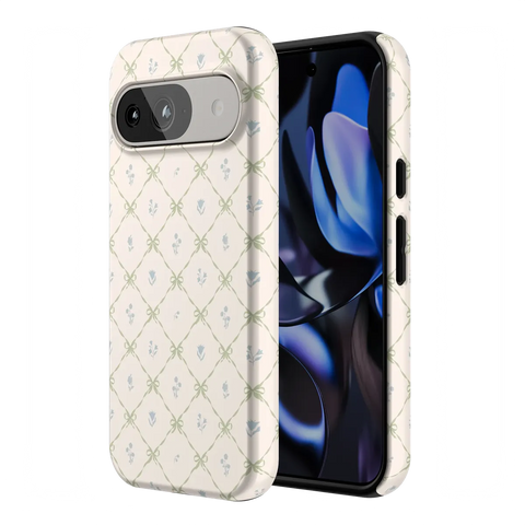 Petit Petals | Dainty Lattice Case
