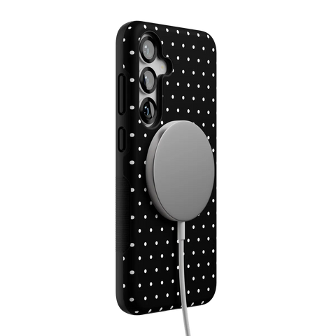 On the Dot | White Polka Dot Case