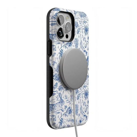 Hop & Bloom | Bunny Toile Case
