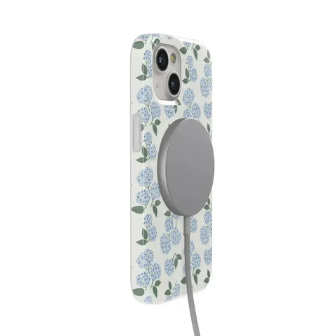 Nantucket Cottage | Blue Hydrangea Case