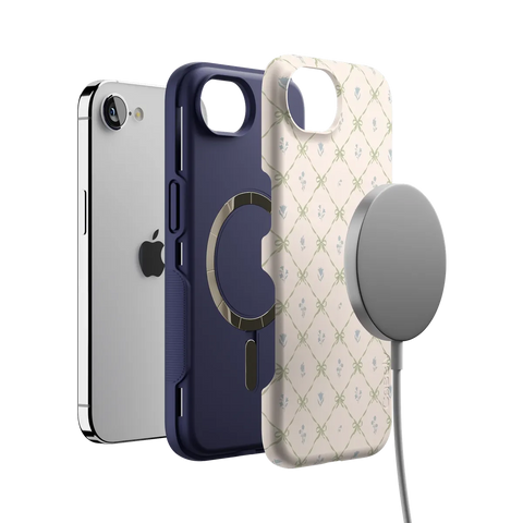 Petit Petals | Dainty Lattice Case