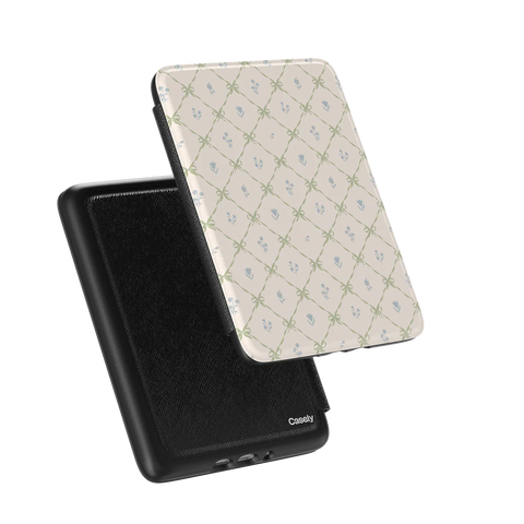 Petit Petals | Dainty Lattice Kindle Case