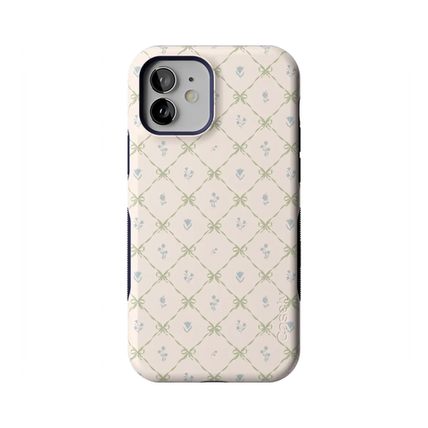 Petit Petals | Dainty Lattice Case