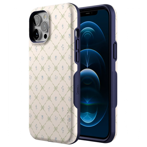 Petit Petals | Dainty Lattice Case