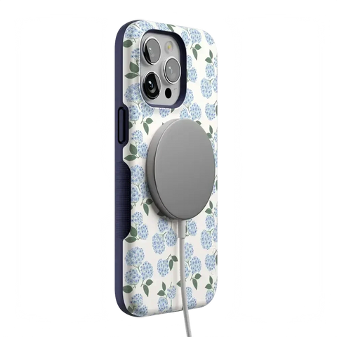 Nantucket Cottage | Blue Hydrangea Case