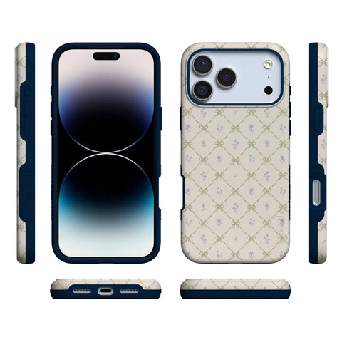 Petit Petals | Dainty Lattice Case