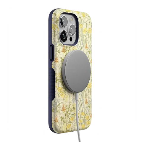 Boho Blooms | Golden Floral Case