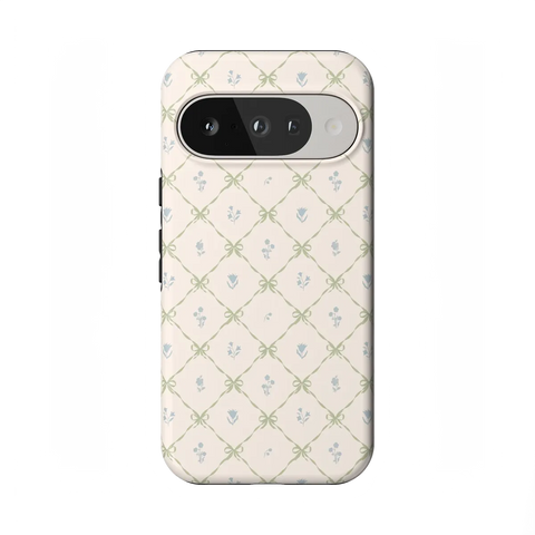Petit Petals | Dainty Lattice Case