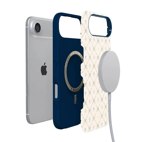 Petit Petals | Dainty Lattice Case