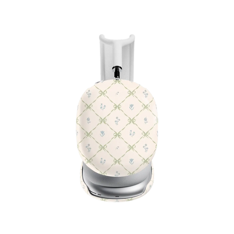 Petit Petals | Dainty Lattice AirPods Max Case