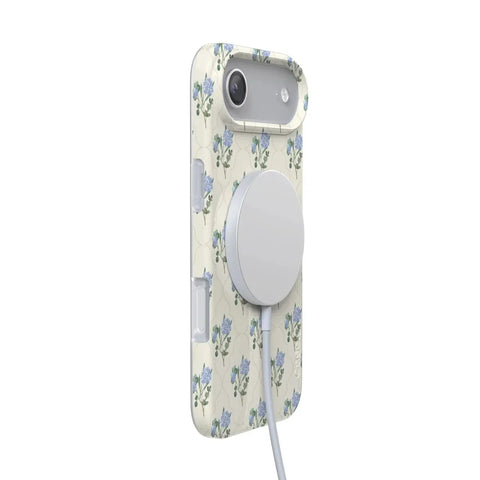 Vintage Garden | Blue Hydrangea Case