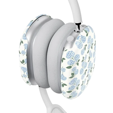 Nantucket Cottage | Blue Hydrangea AirPods Max Case