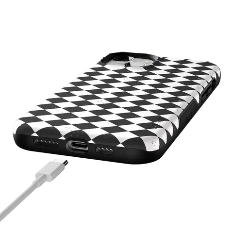 Salem's Hex | Black & White Checkered Case