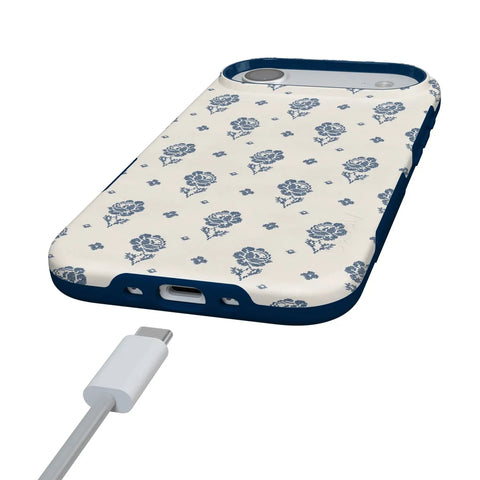 Seaside Stitch | Vintage Roses Case