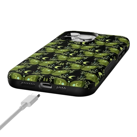 Mystic Moths | Green Twilight Case