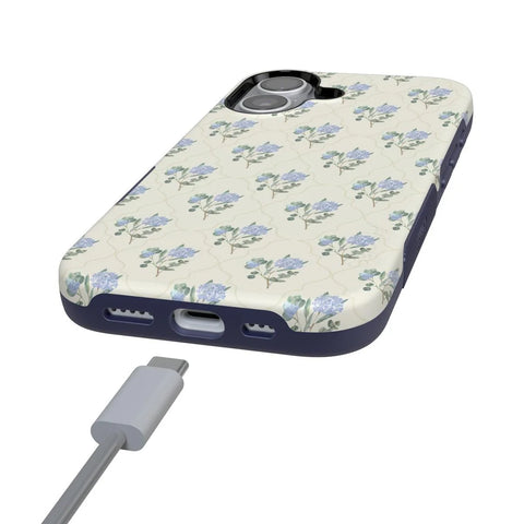 Vintage Garden | Blue Hydrangea Case