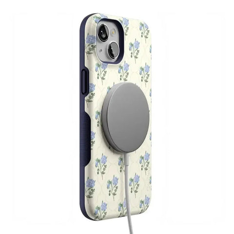 Vintage Garden | Blue Hydrangea Case