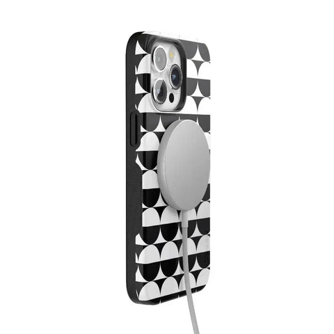 Half Moon | High Contrast Design Case