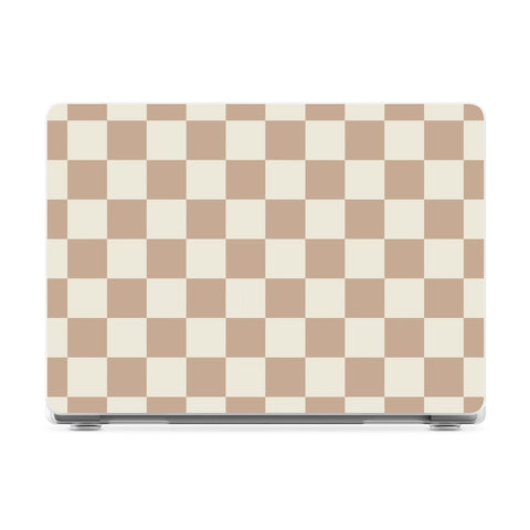 Fit Check | Neutral Checkerboard Laptop Shell