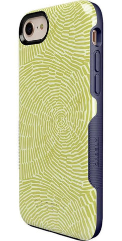 Swirl Away | Tea Green Geometric Case