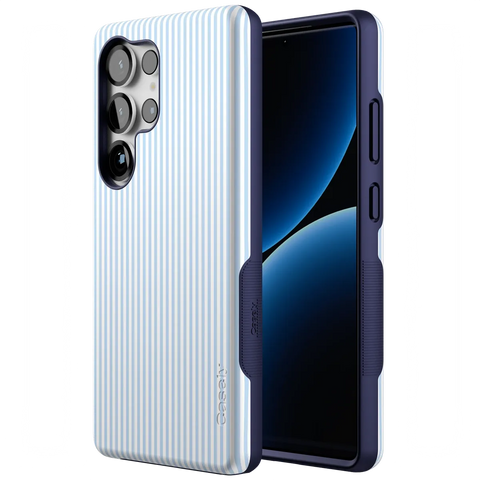 Marina Lines | Tiny Pinstripe Case