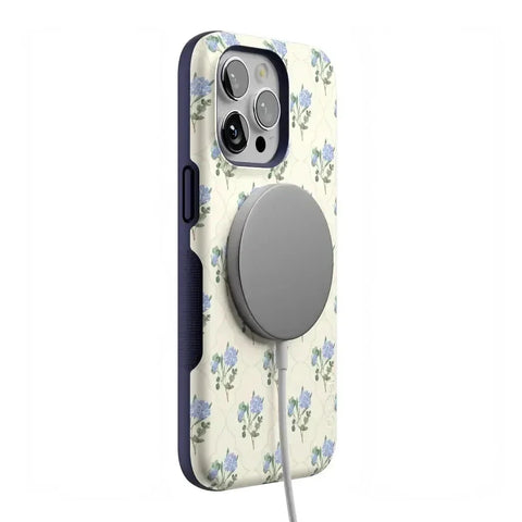 Vintage Garden | Blue Hydrangea Case