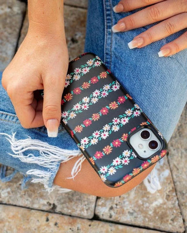 Totally Rad | Daisy Print Floral Case